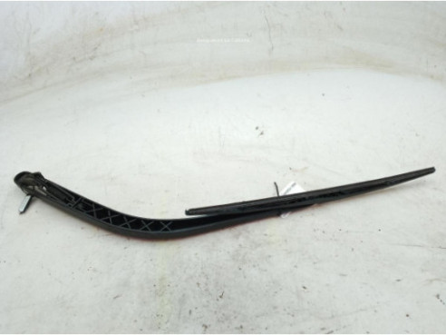 8200001885 BRAZO LIMPIAPARABRISAS TRA PORTÓN RENAULT LAGUNA II (BG0/1_)|Desguaces La Cabaña