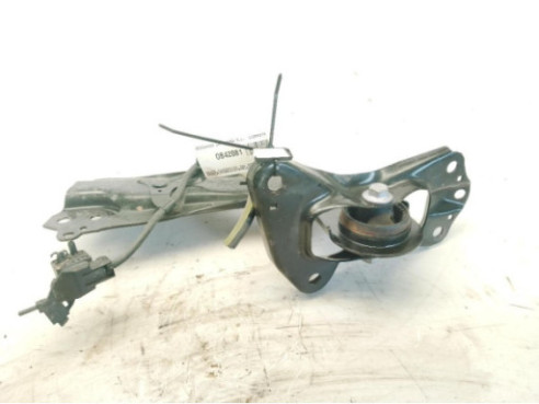 48760F4010  BRAZO SUSPENSION TRA DER INF LONGITUDINAL TOYOTA C-HR (_X1_)|Desguaces La Cabaña