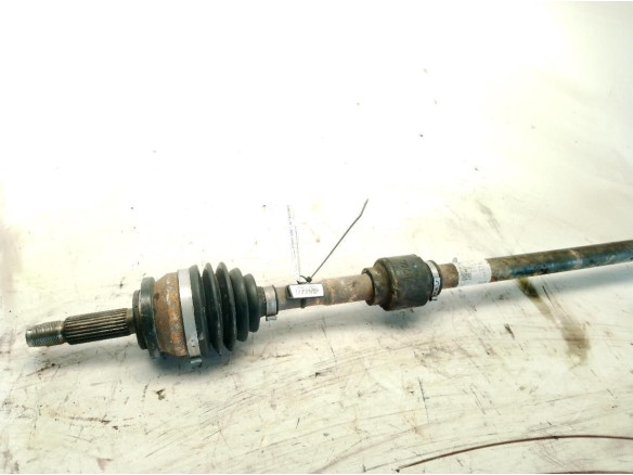 49501H8060 PALIER DEL DER KIA STONIC (YB)|Desguaces La Cabaña