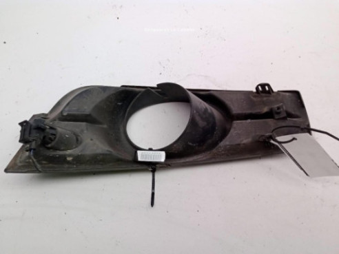 94831151  REJILLA PARAGOLPES DEL IZQ CHEVROLET CRUZE (J300)|Desguaces La Cabaña