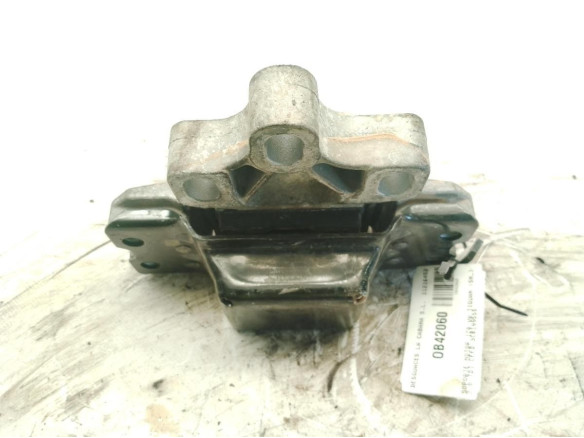 3C0199555 SOPORTE MOTOR IZQ VW TIGUAN (5N_)|Desguaces La Cabaña