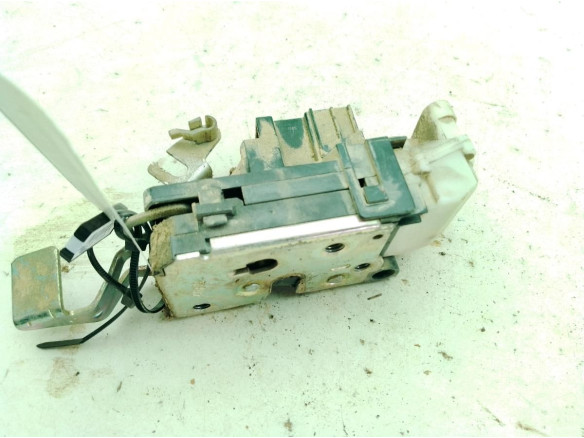 0001334644080  CERRADURA PUERTA LAT DEL DER FIAT DUCATO Furgón (244_)|Desguaces La Cabaña