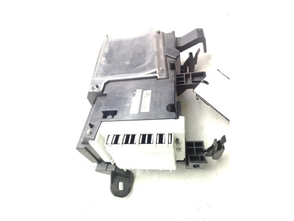 8310847040 MODULO ELECTRONICO 8 TOYOTA PRIUS PLUS (_W4_)|Desguaces La Cabaña