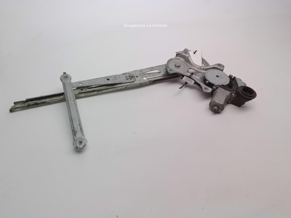 6980121020  ELEVALUNAS PUERTA LAT DEL DER TOYOTA PRIUS PLUS (_W4_)|Desguaces La Cabaña