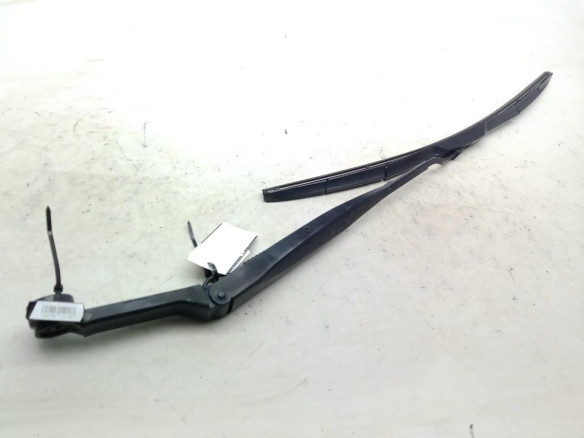 8522147130  BRAZO LIMPIAPARABRISAS DEL IZQ TOYOTA PRIUS PLUS (_W4_)|Desguaces La Cabaña