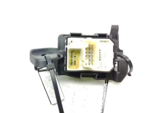 255704EA1B MANDO ESPEJOS NISSAN QASHQAI II Todo terreno, cerrada (J11, J11_)|Desguaces La Cabaña