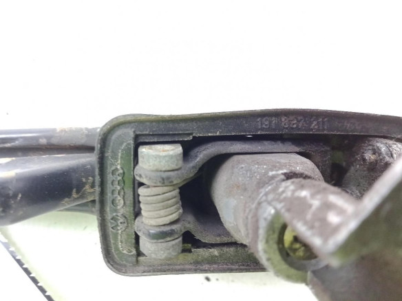 MANILLA PUERTA LAT DEL IZQ EXT VW JETTA II (19E, 1G2, 165)|Desguaces La Cabaña