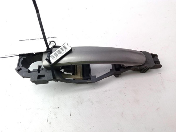 3B0837885 MANILLA PUERTA LAT DEL IZQ EXT SEAT IBIZA III (6L1)|Desguaces La Cabaña