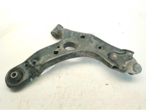 4806902130  BRAZO SUSPENSION DEL IZQ INF TOYOTA AURIS (_E18_)|Desguaces La Cabaña