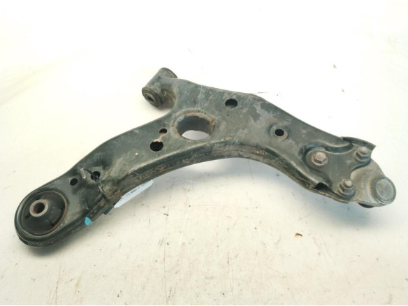 4806902130  BRAZO SUSPENSION DEL IZQ INF TOYOTA AURIS (_E18_)|Desguaces La Cabaña