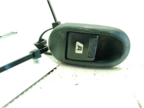 96401469XT MANDO ELEVALUNAS PUERTA LAT DEL IZQ CITROEN C3 I (FC_)|Desguaces La Cabaña