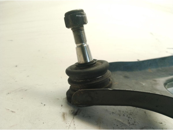 5801564290 BRAZO SUSPENSION DEL IZQ SUP IVECO DAILY VI Furgón|Desguaces La Cabaña