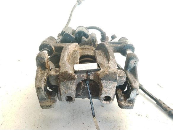 34206883026  PINZA TRA DER BMW 1 (F40)|Desguaces La Cabaña