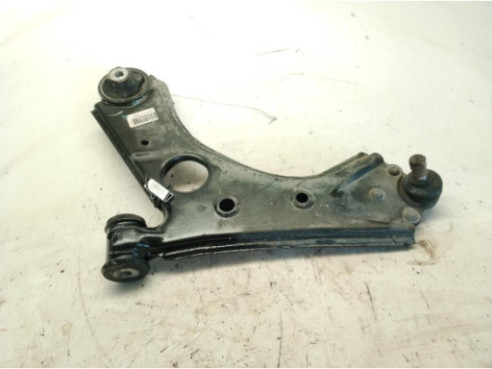 52008282  BRAZO SUSPENSION DEL IZQ INF FIAT 500L (351_, 352_)|Desguaces La Cabaña