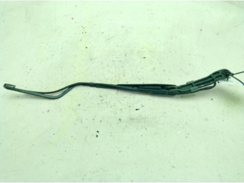 56671858 BRAZO LIMPIAPARABRISAS DEL DER OPEL MOVANO Furgón (X70)|Desguaces La Cabaña