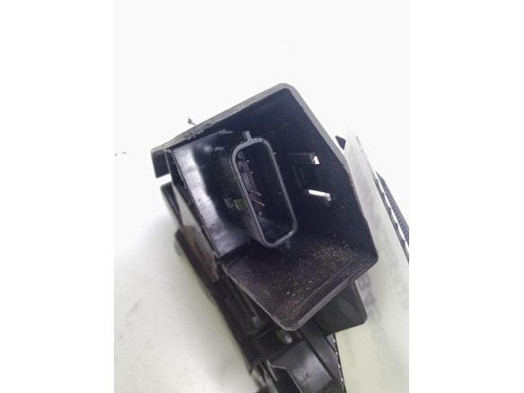 8250038866R CERRADURA PUERTA LAT TRA IZQ RENAULT GRAND SCENIC IV (R9_)|Desguaces La Cabaña