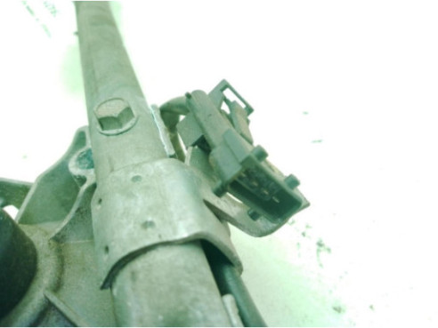 23003922 MOTOR LIMPIAPARABRISAS DEL OPEL VECTRA C Ranchera familiar (Z02)|Desguaces La Cabaña