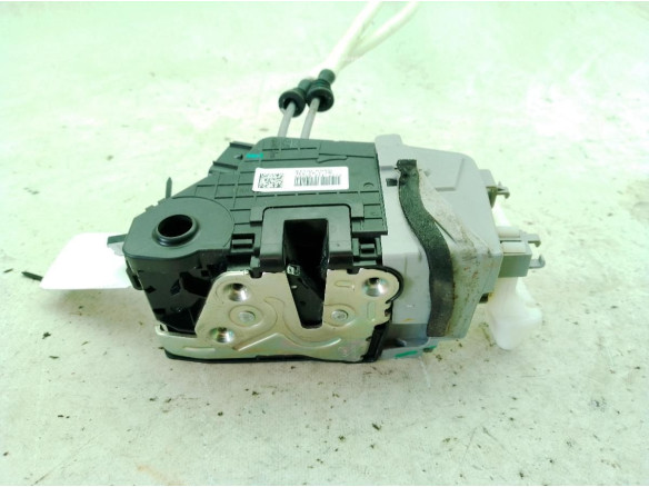 81320D3000 CERRADURA PUERTA LAT DEL DER HYUNDAI TUCSON (TL)|Desguaces La Cabaña