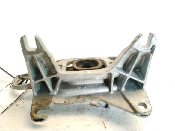 112221641R SOPORTE MOTOR IZQ NISSAN QASHQAI II Todo terreno, cerrada (J11, J11_)|Desguaces La Cabaña