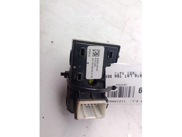 93590D9100 MANDO ELEVALUNAS PUERTA LAT TRA DER KIA SPORTAGE (QL)|Desguaces La Cabaña