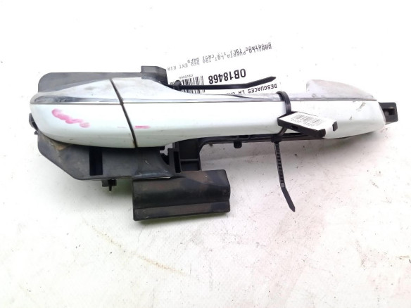 83665F1000  MANILLA PUERTA LAT TRA DER EXT KIA SPORTAGE (QL)|Desguaces La Cabaña