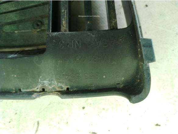 6K0853654D REJILLA / CALANDRA SEAT IBIZA II (6K1)|Desguaces La Cabaña