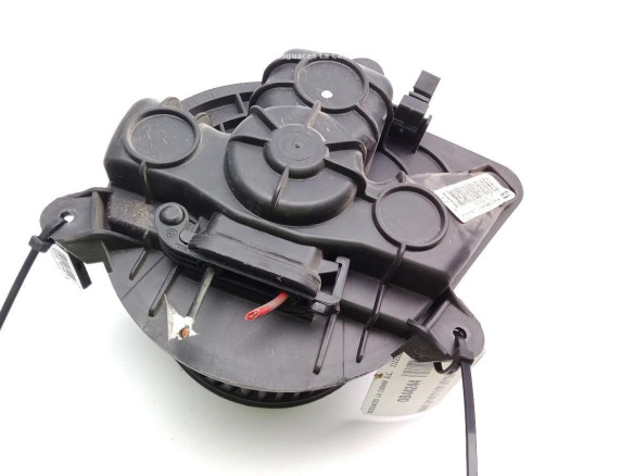 7701208225  MOTOR CALEFACCION RENAULT TRAFIC II Furgón (FL)|Desguaces La Cabaña