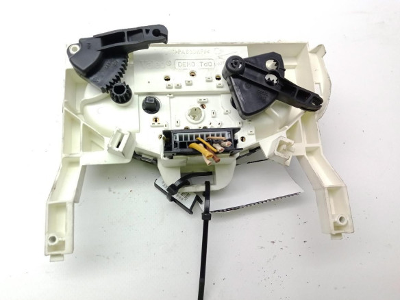 W964097K MANDO CALEFACCION RENAULT TRAFIC II Furgón (FL)|Desguaces La Cabaña