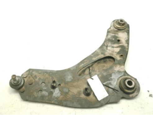 545042846R  BRAZO SUSPENSION DEL DER INF RENAULT TRAFIC II Furgón (FL)|Desguaces La Cabaña