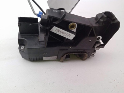 8200008468 CERRADURA PORTON / TAPA MALETA RENAULT TRAFIC II Furgón (FL)|Desguaces La Cabaña