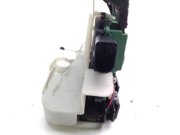 CERRADURA PUERTA LAT DEL DER VW PASSAT (3B3)|Desguaces La Cabaña