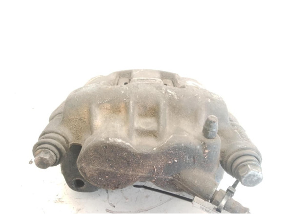 7701206726  PINZA DEL DER RENAULT MASTER II Furgón (FD)|Desguaces La Cabaña