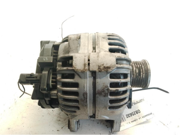 8200692868  ALTERNADOR RENAULT MASTER II Furgón (FD)|Desguaces La Cabaña