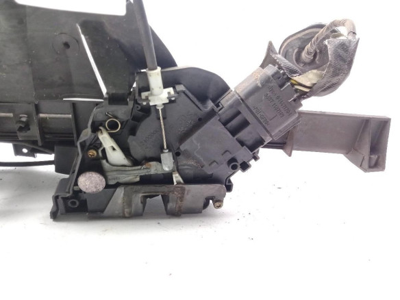 4976083  CERRADURA PUERTA LAT DEL IZQ FORD FOCUS C-MAX|Desguaces La Cabaña