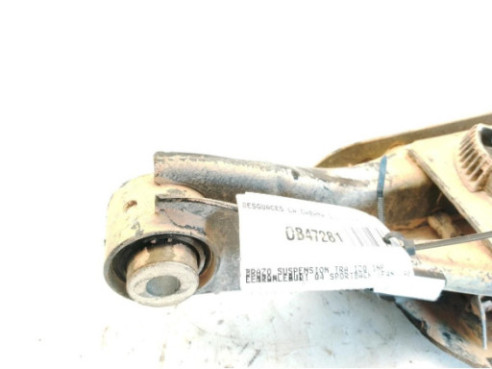 BRAZO SUSPENSION TRASERO IZQUIERDO INFERIOR CENTRAL|Desguaces La Cabaña 2