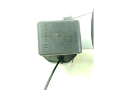 0321661 TAPA COMBUSTIBLE OPEL CORSA E (X15)|Desguaces La Cabaña