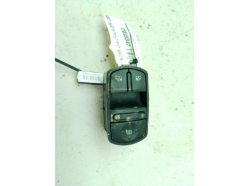 13430017  MANDO ELEVALUNAS PUERTA LAT DEL IZQ OPEL CORSA E (X15)|Desguaces La Cabaña