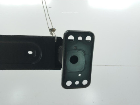 1560684  TRAVIESA DEL FORD KA (RU8)|Desguaces La Cabaña