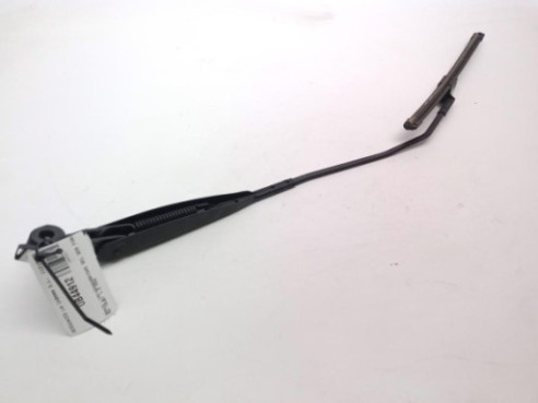 1554036  BRAZO LIMPIAPARABRISAS DEL DER FORD KA (RU8)|Desguaces La Cabaña