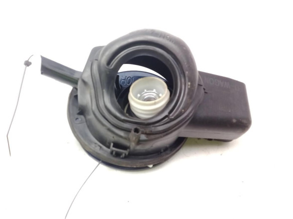 695131H500 TAPA COMBUSTIBLE KIA CEE'D SW (ED)|Desguaces La Cabaña