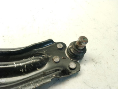 BRAZO SUSPENSION DELANTERO IZQUIERDO INFERIOR|Desguaces La Cabaña 2