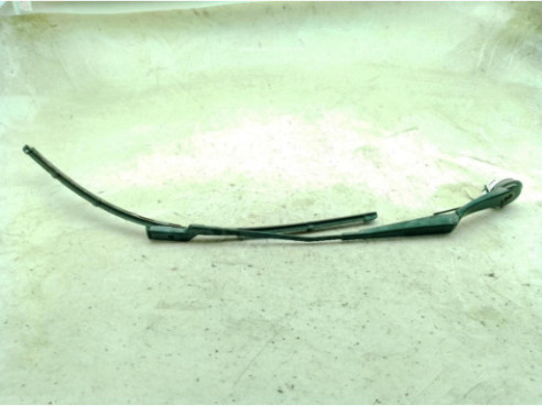 BM5117526AC BRAZO LIMPIAPARABRISAS DEL IZQ FORD FOCUS III Sedán|Desguaces La Cabaña