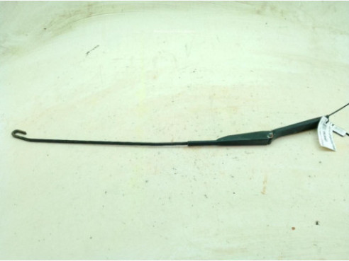 7700311584 BRAZO LIMPIAPARABRISAS DEL DER OPEL VIVARO A Furgón (X83)|Desguaces La Cabaña
