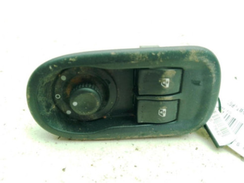 8200108269  MANDO ELEVALUNAS PUERTA LAT DEL IZQ RENAULT MASTER III Furgón (FV)|Desguaces La Cabaña