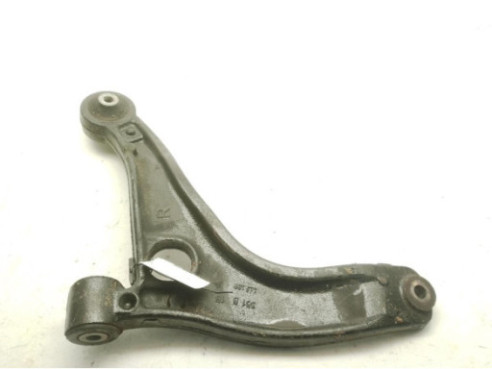 8200688875  BRAZO SUSPENSION DEL DER INF RENAULT MASTER III Furgón (FV)|Desguaces La Cabaña