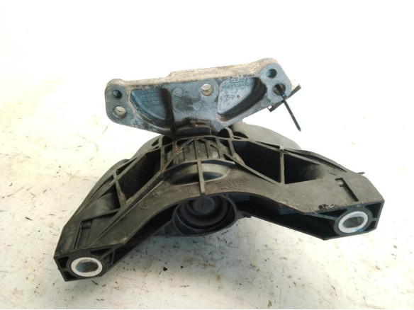 9820297580  SOPORTE MOTOR DER PEUGEOT 3008 SUV (M_)|Desguaces La Cabaña