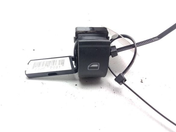 8E0959855A MANDO ELEVALUNAS PUERTA LAT DEL DER SEAT EXEO ST (3R5)|Desguaces La Cabaña