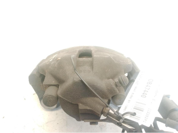 8E0615123D  PINZA DEL IZQ SEAT EXEO ST (3R5)|Desguaces La Cabaña