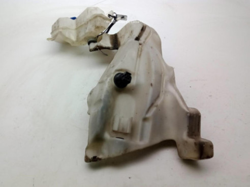 8E0955451AP BOTE LIMPIAPARABRISAS SEAT EXEO ST (3R5)|Desguaces La Cabaña
