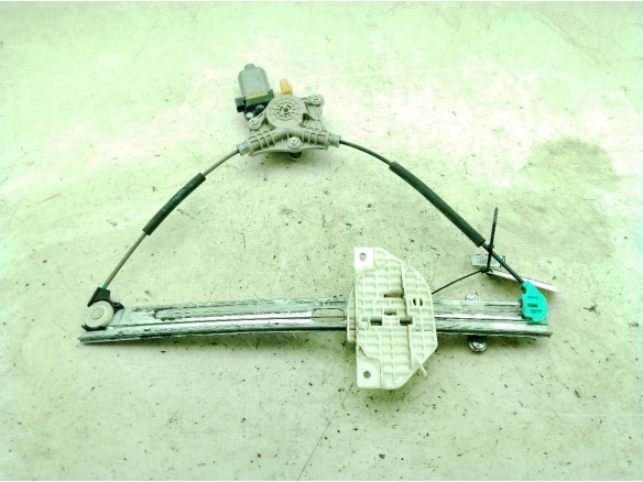 82402H8100  ELEVALUNAS PUERTA LAT DEL DER KIA RIO IV (YB, SC)|Desguaces La Cabaña